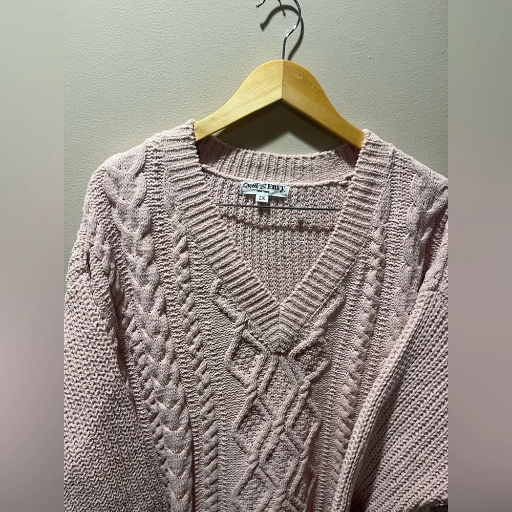 Cable & Gauge V-Neck Sweater - Soft Pink - Picture 3 of 7